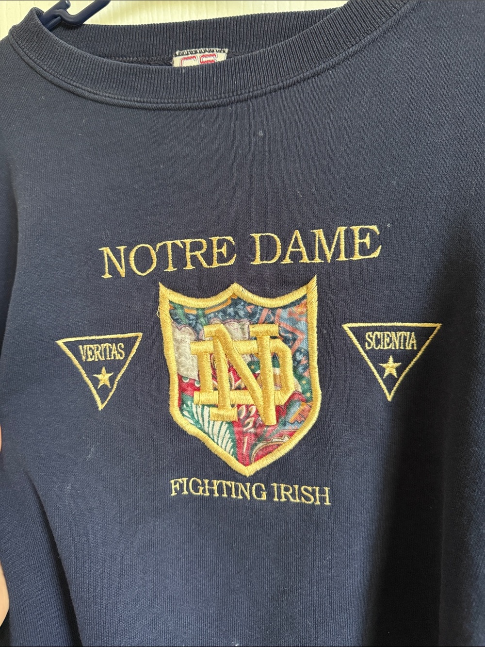 Vintage Embroidered Notre Dame Fighting Irish Navy Crewneck Sweatshirt - Picture 3 of 4